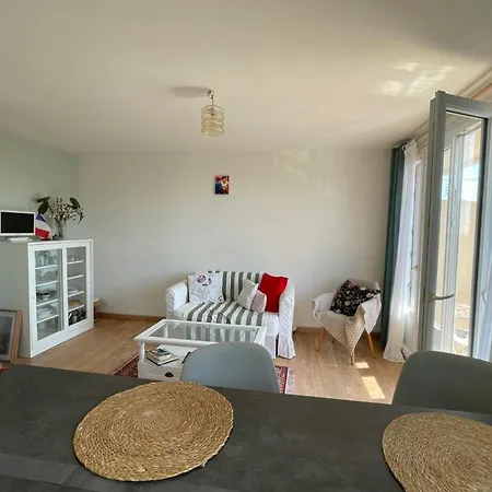 Apartment Pretty Cocoon With Breathtaking Views Of *